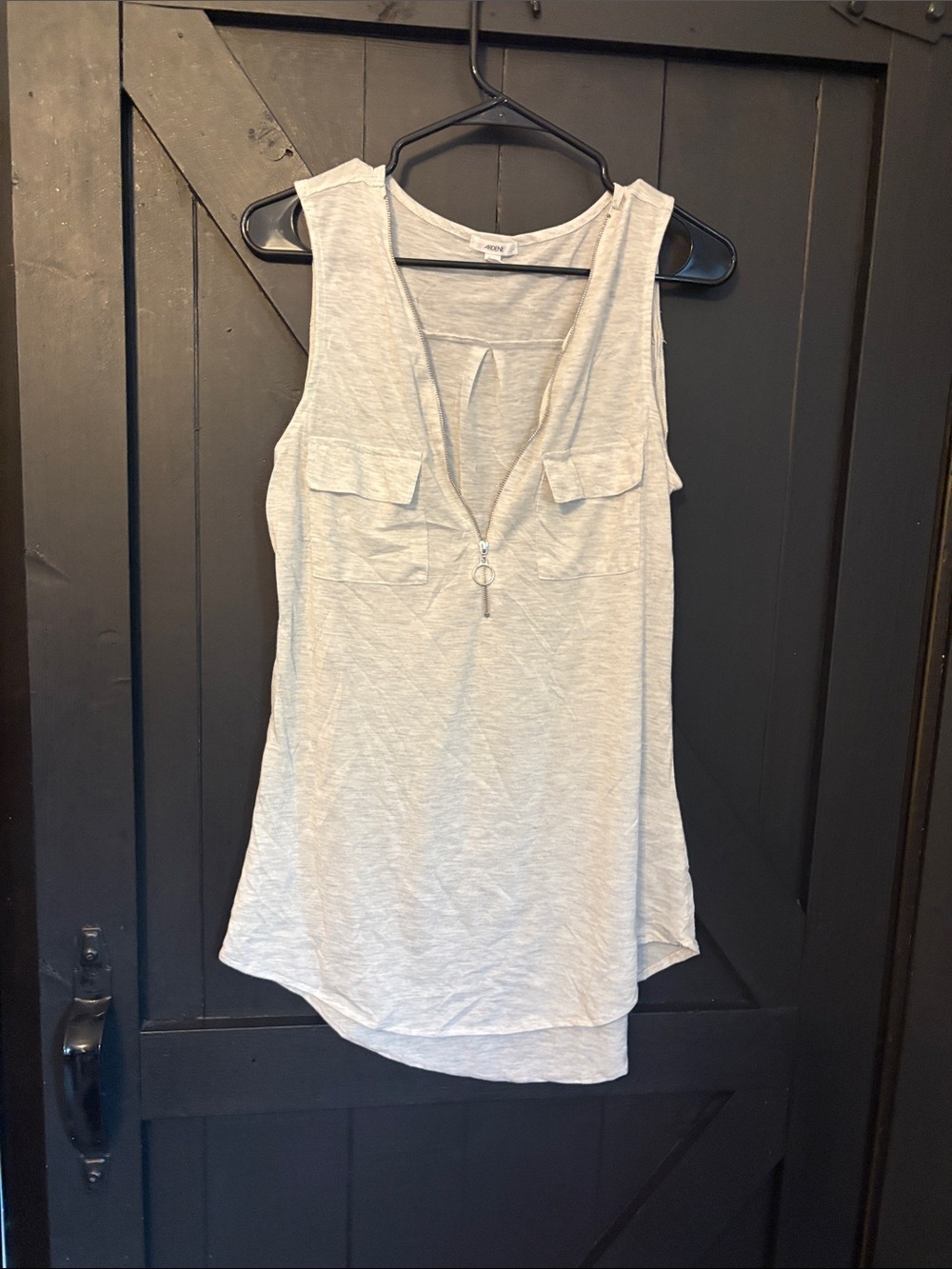 Ardene Light Gray Sleeveless Zip-Front Tank